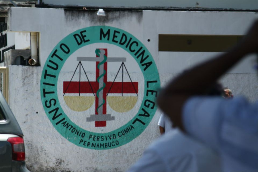 Mulher é assassinada com golpes de faca no Cabo de Santo Agostinho.